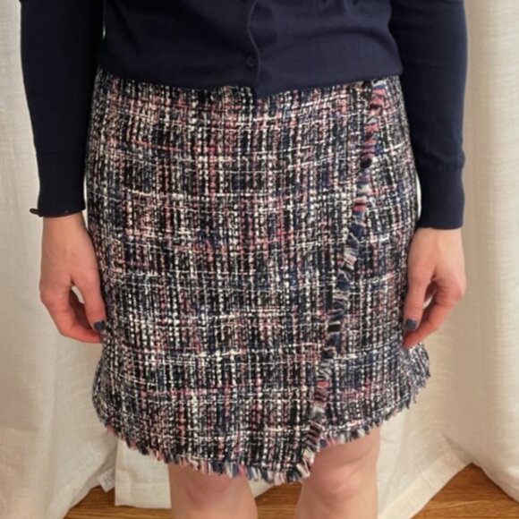Ann Taylor Loft - Tweed Pencil Skirt - Picture 2 of 5